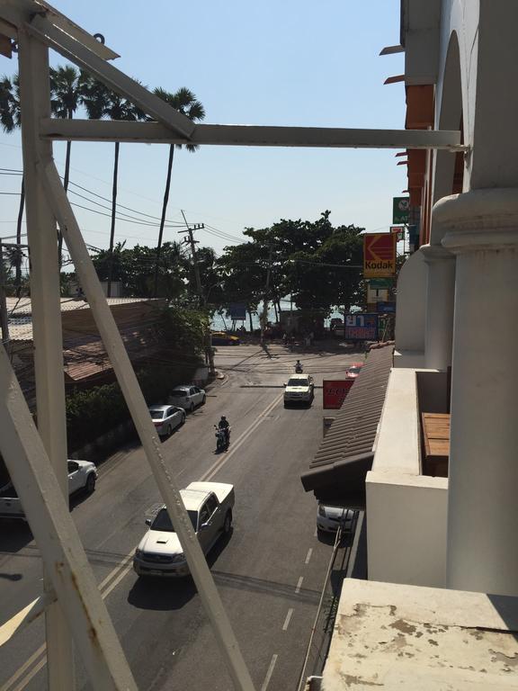 Guest house Rosie's Bar And Pattaya