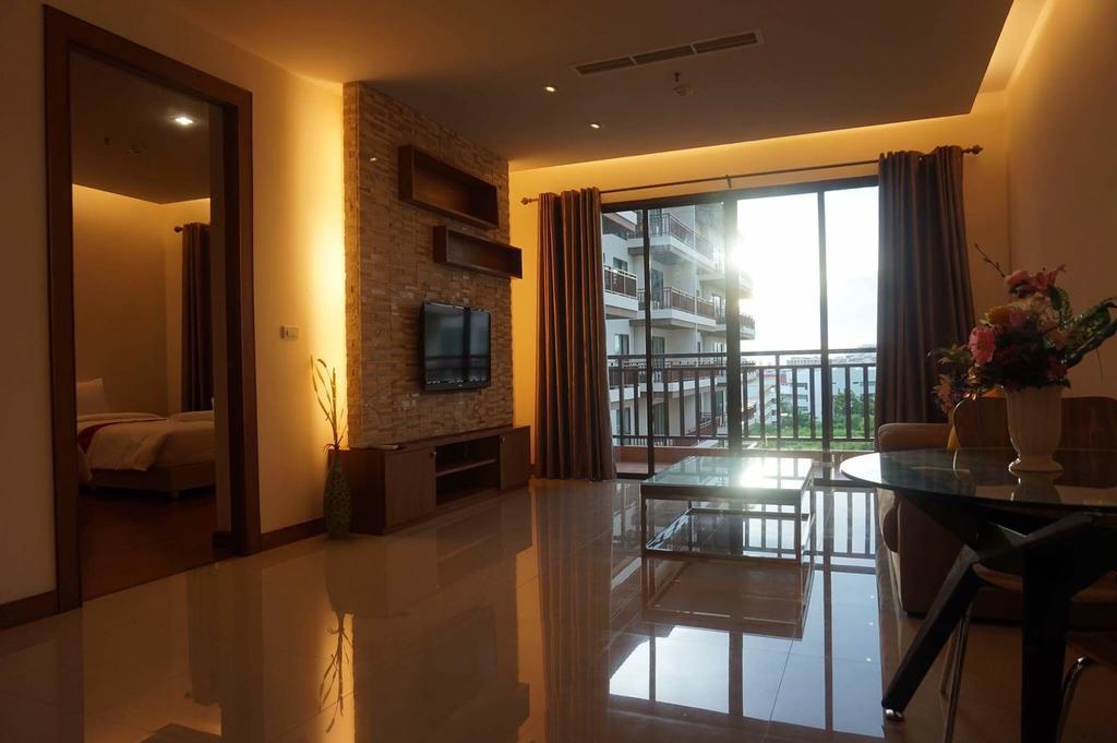 Hotel Pattaya Rin 4*