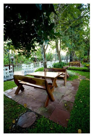 Young Coconut Garden Resort