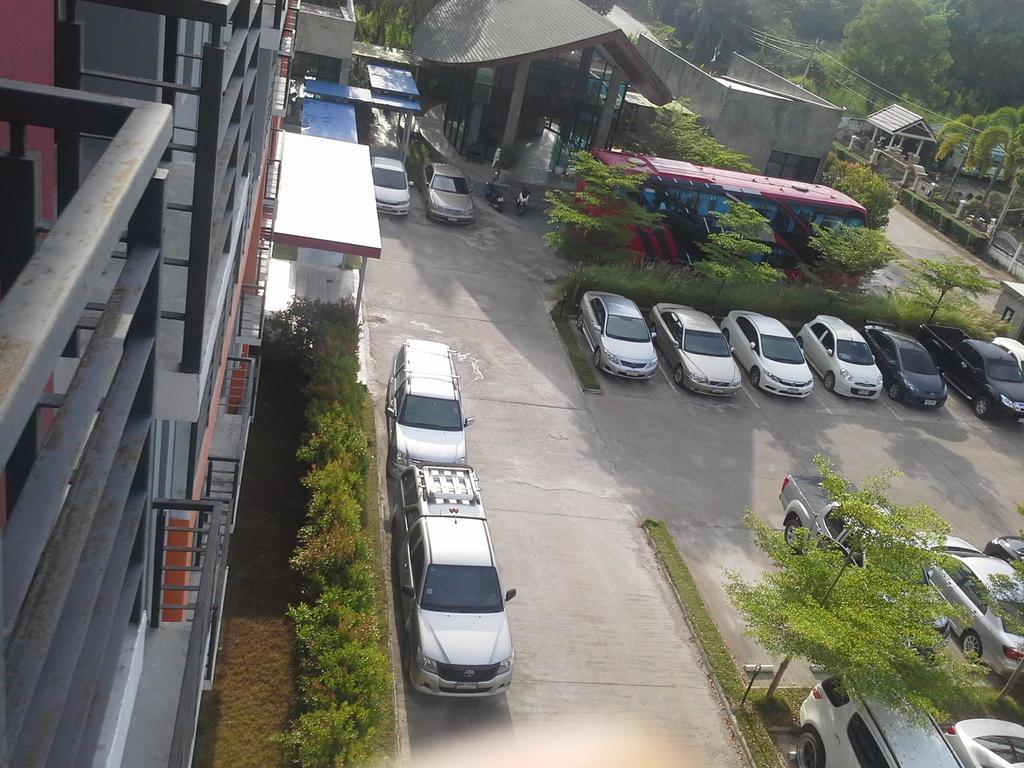 Hotel Hub De Leaf @ Rayong