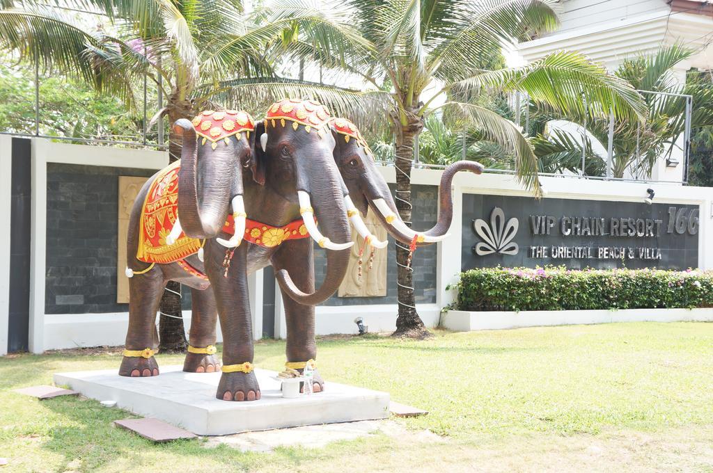 Resort Vip Chain Pool Ban Phe