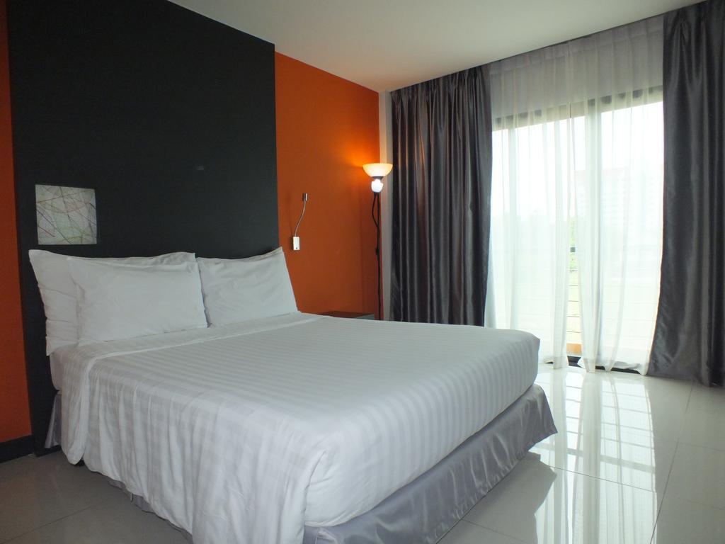Hotel Hub De Leaf @ Rayong