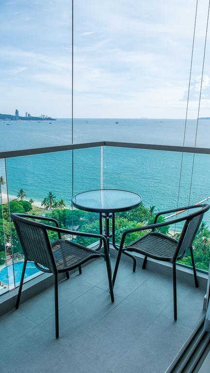 Apartment Wong Amat Tower By Peter