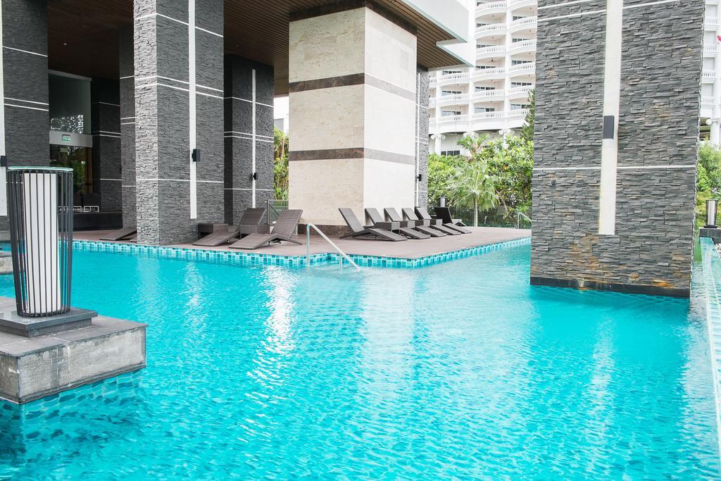 Apartment Wong Amat Tower By Peter