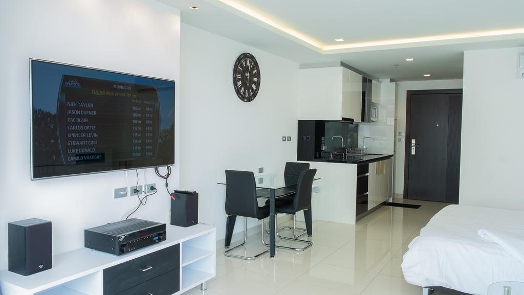 Apartment Wong Amat Tower By Peter Pattaya