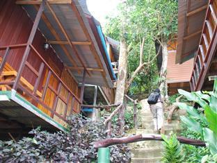 Inn Golden Hill