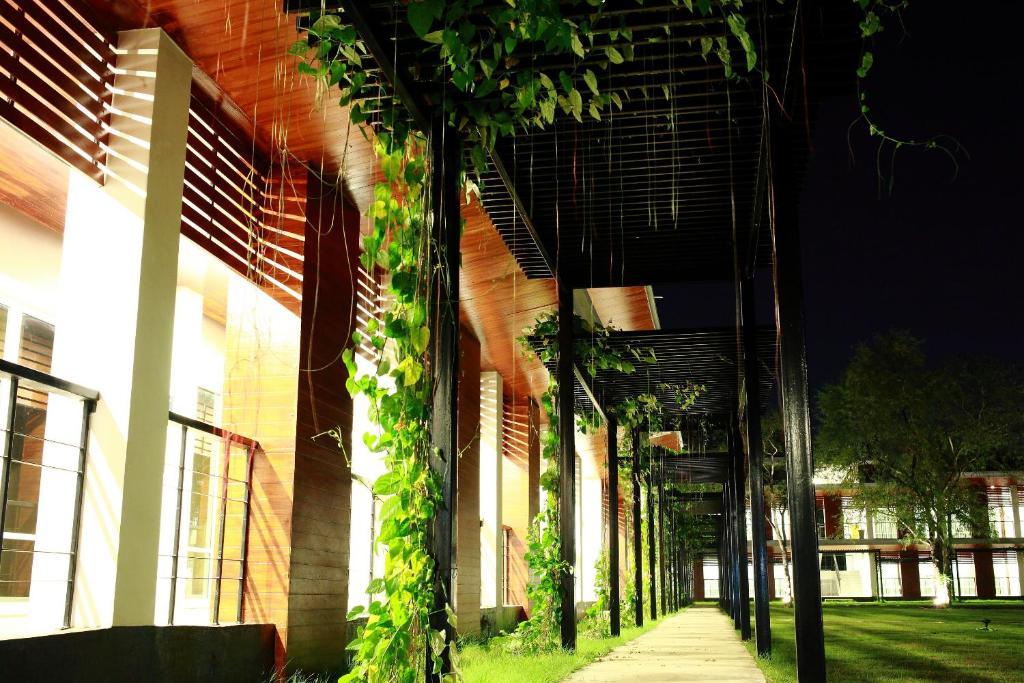 Resort Intara 2*
