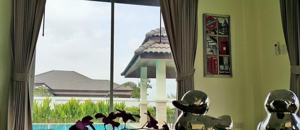 Resort Unique Paradise Bang Lamung