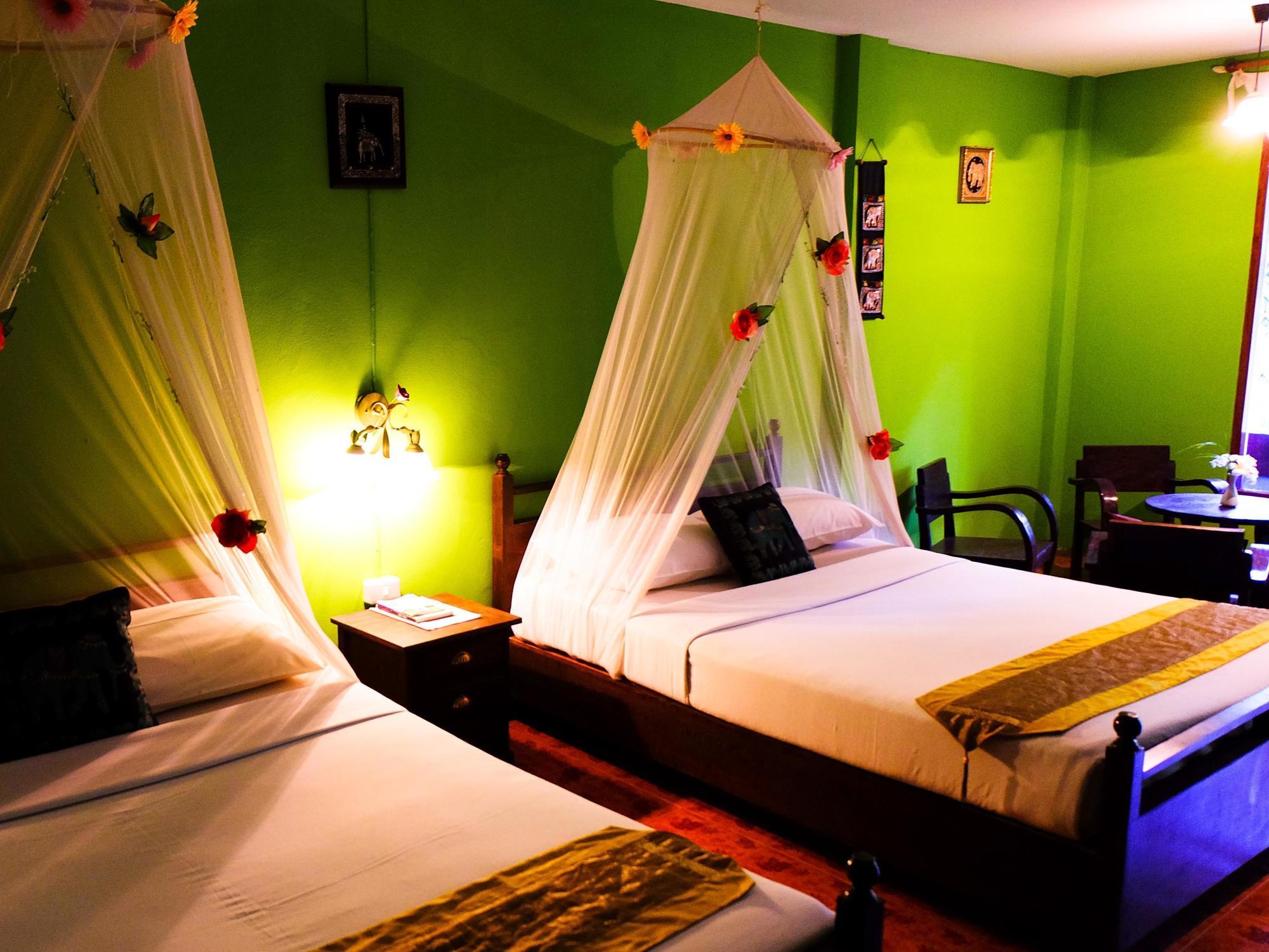 Hotel Pongsuda 3*