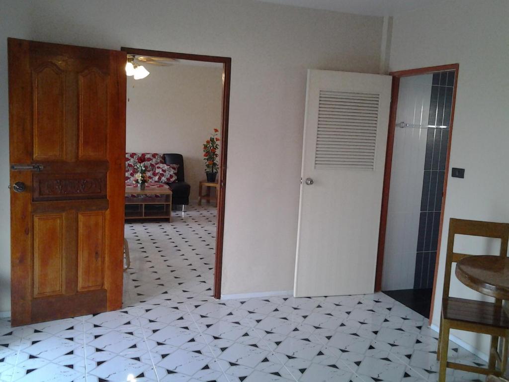 Hotel Moon River 3*