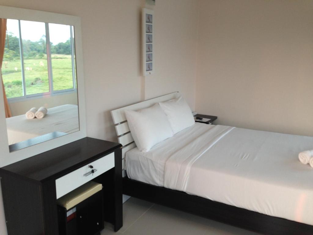 Siriburi Apartamento Khanom