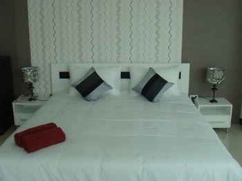 Grand Jomtien Beach
