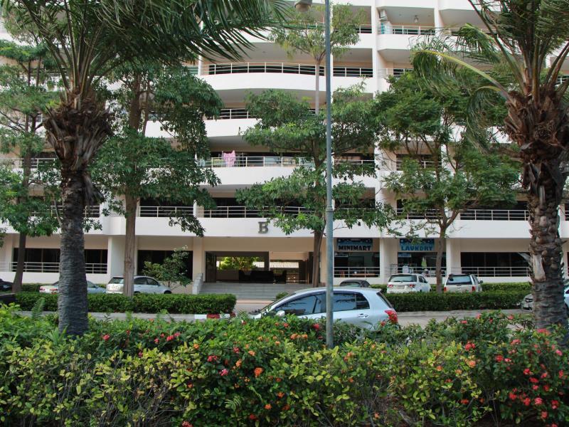 Apartment View Talay 3