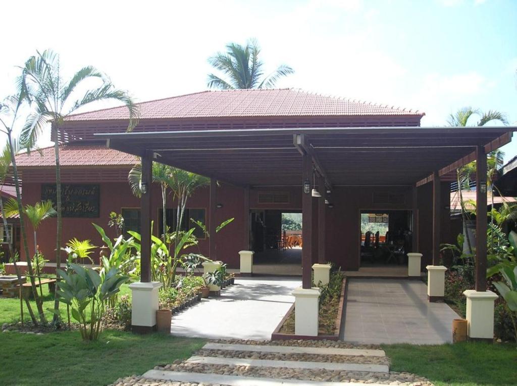 Resort Tamarind Grand