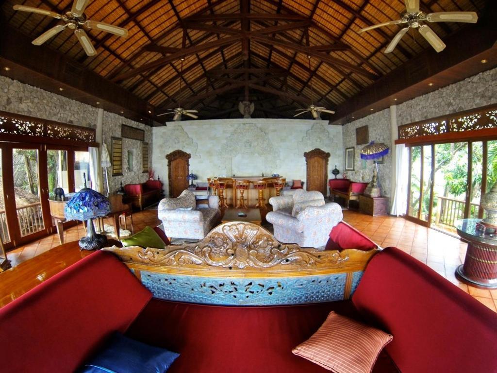 Ed Rock Villa