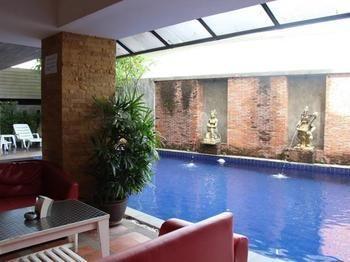 Hotel Twin 2*