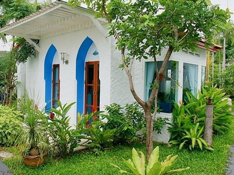 Baanmontra - Ban Krut (Prachuap Khiri Khan)