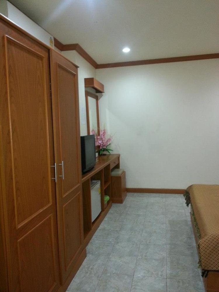 Oyo 739 Presley Phuket