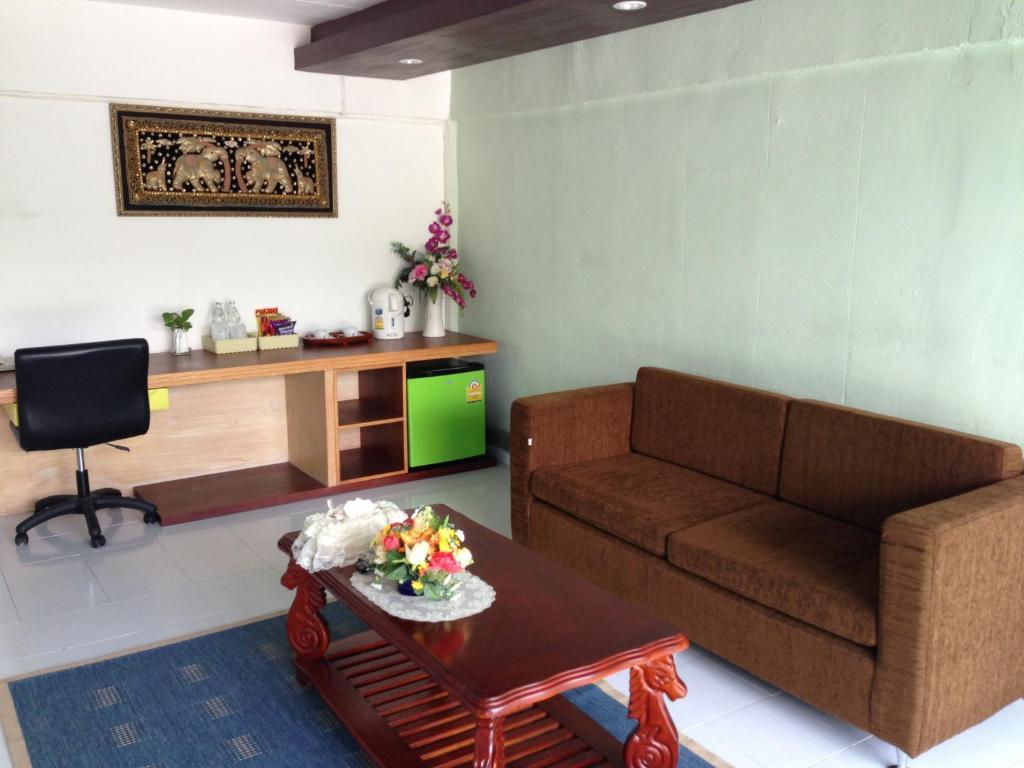 Hotel Ravadee