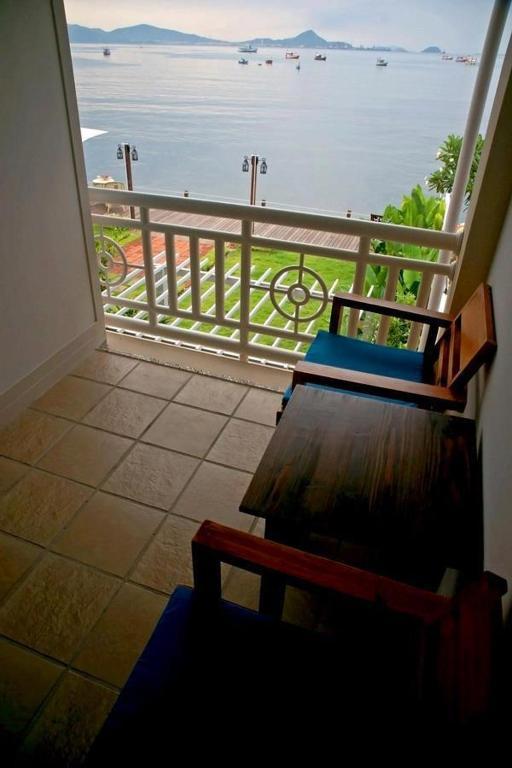 Apartment Baan By The Sea