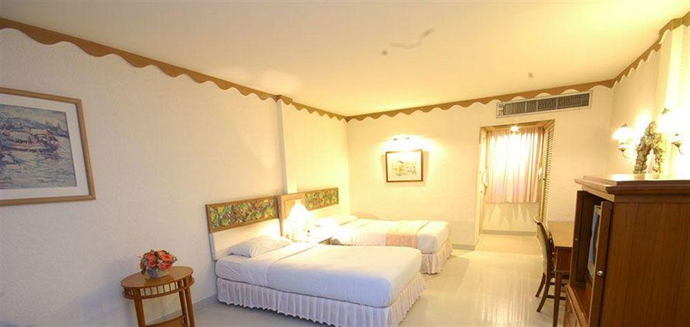 Hotel Lopburi Inn Hotel