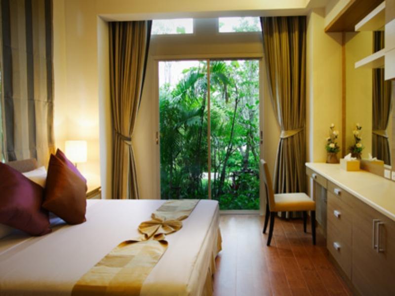 Resort Tachawan & Restaurant