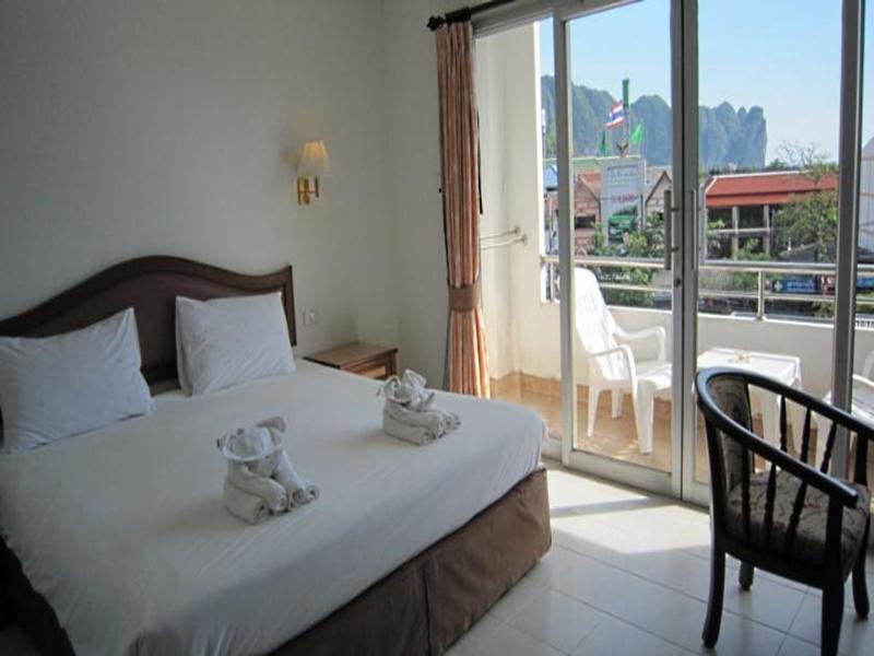 Hotel Aonang Smile