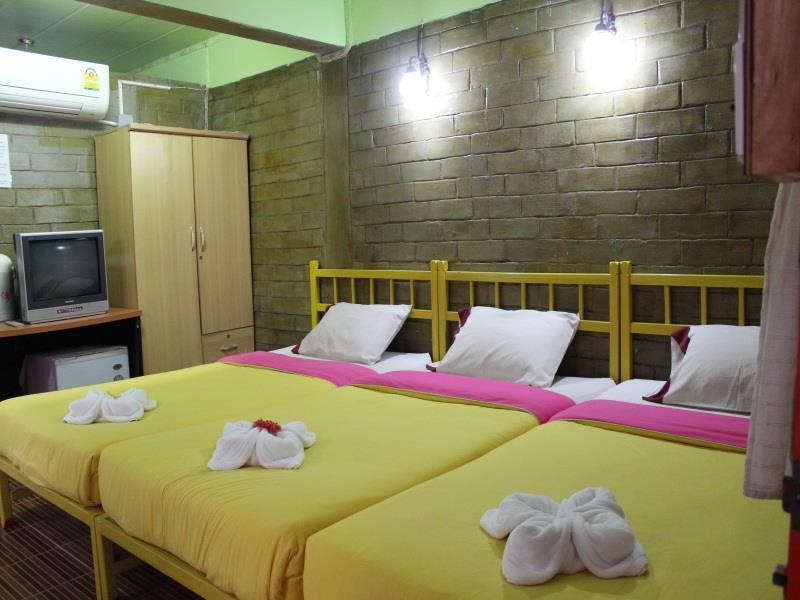 Hotel Sinsamut Koh Samed 2*