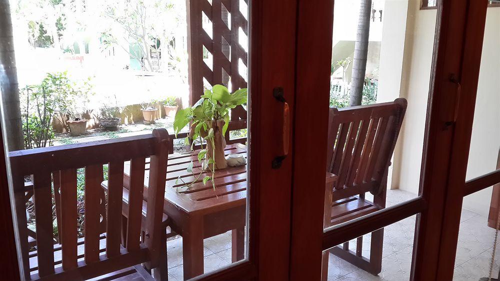 Guest house Rattana &