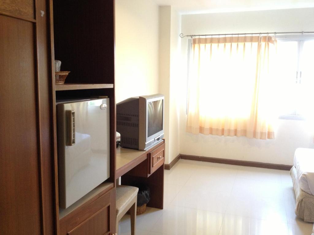 Phangan Chai Hotel 3*
