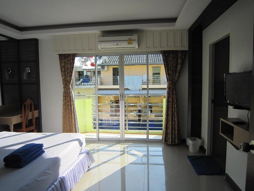 Aonang View *