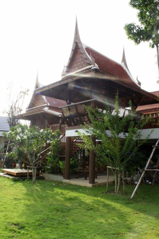 Baan Thai House 3*