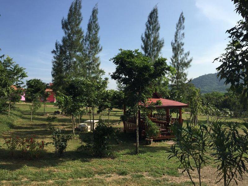 Homestay Kaengkachan Hill Ban Song Phi Nong (Petchaburi)