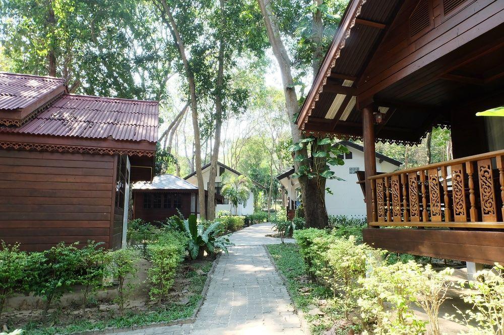 Resort Vongdeuan 3*