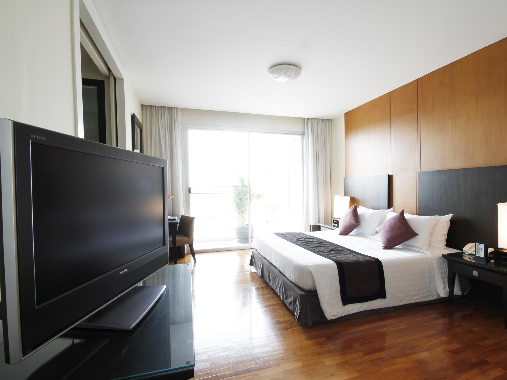 Hotel Cape Racha 5*