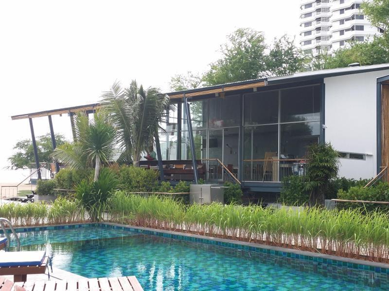 Resort Lg Lemon Grass