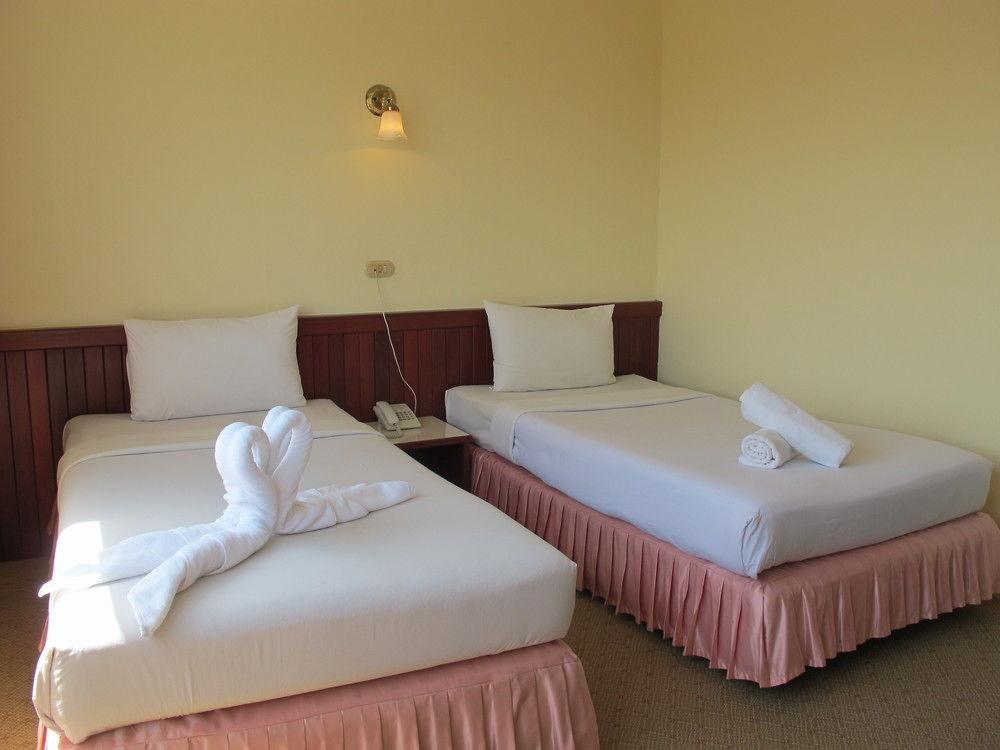Hotel Palace Chumphon