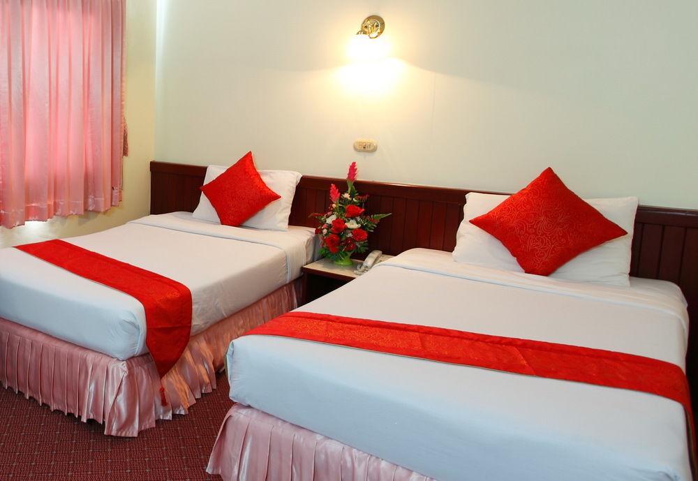 Hotel Palace Chumphon