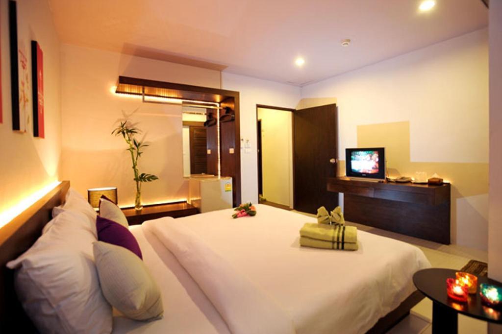 Hotel Urban Mini And Patong
