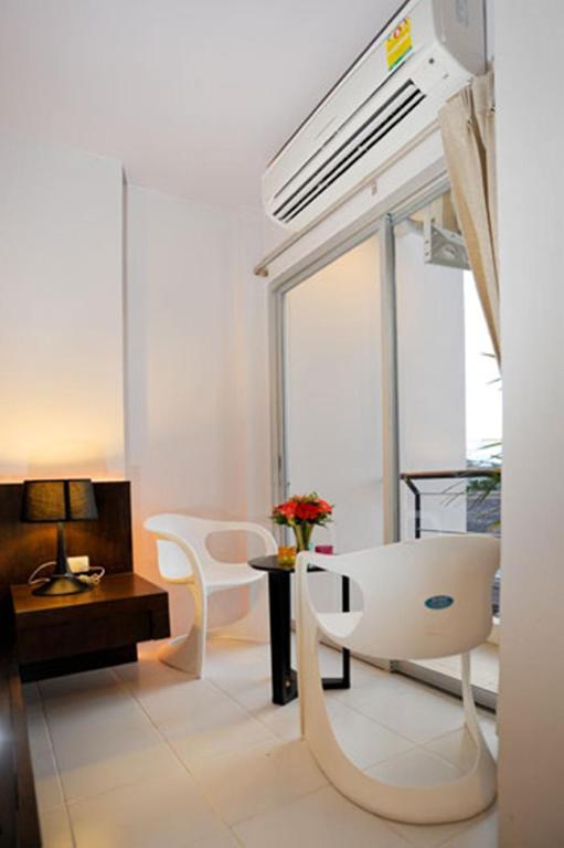 Hotel Urban Mini And 3*