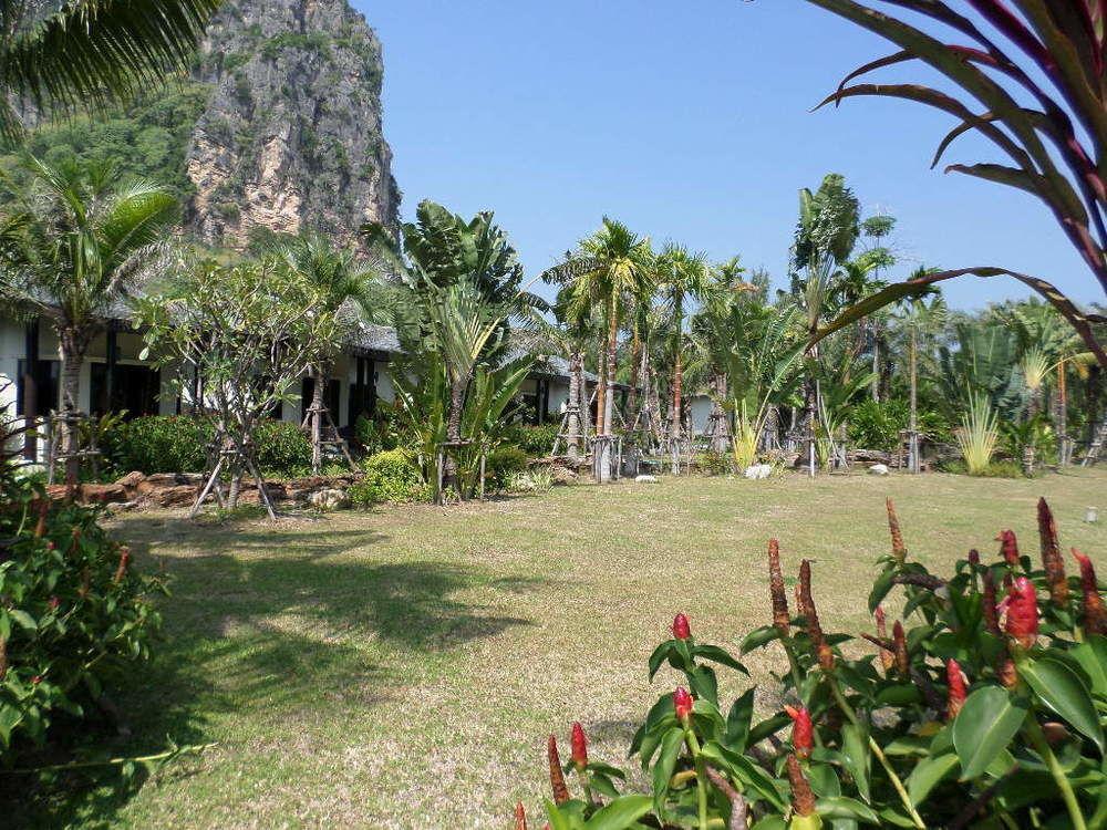 Resort Jurassic Mountain & Fishing Park Cha-Am