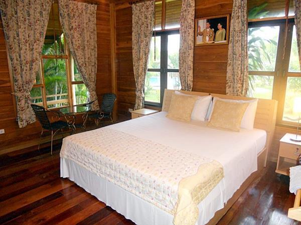 Oyo 786 Bangsaray Village Sattahip
