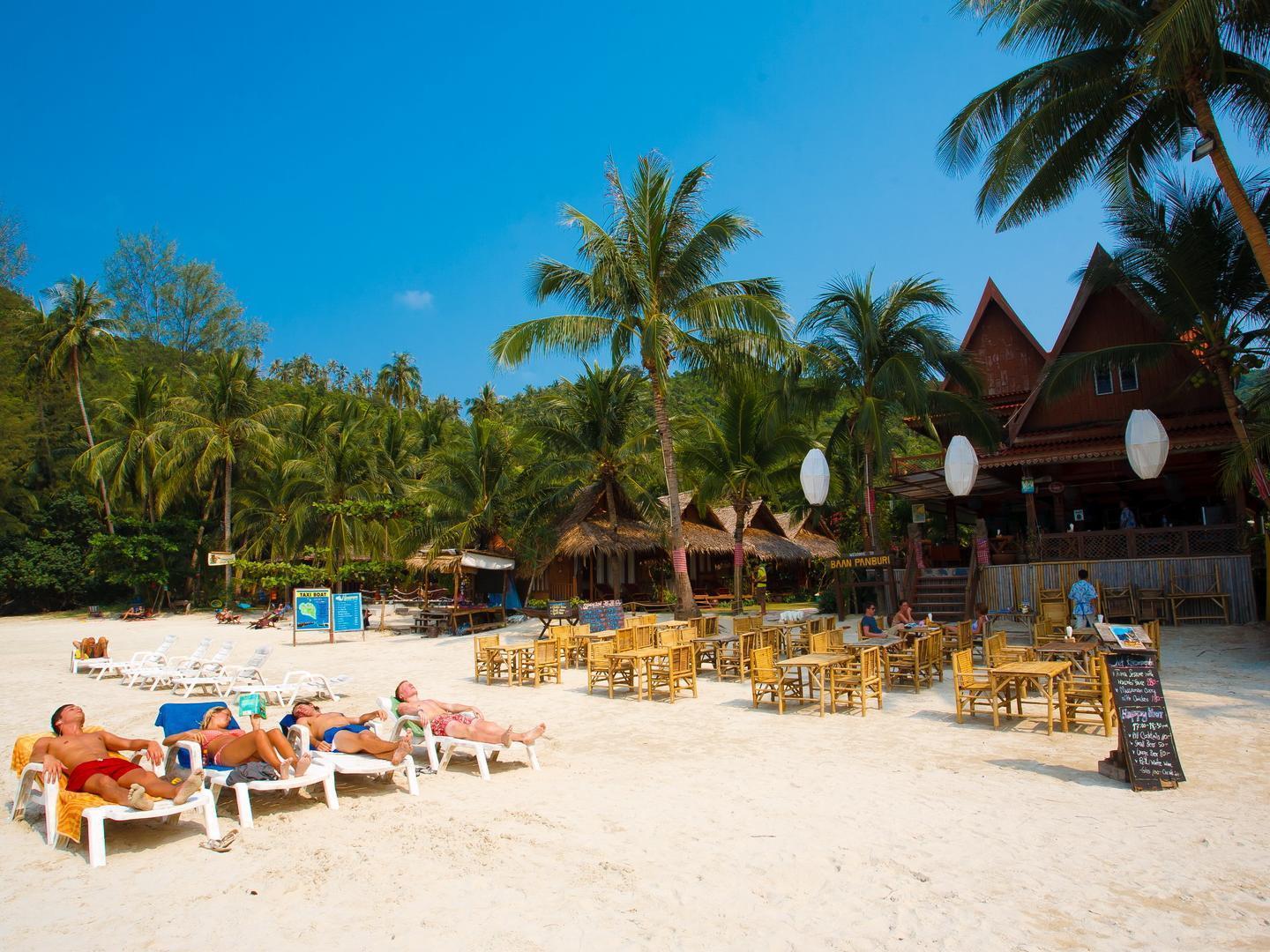 Holiday park Baan Panburi Village