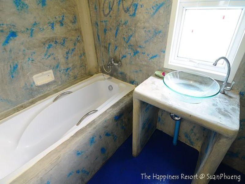 Hotel The Happiness Suan Phueng