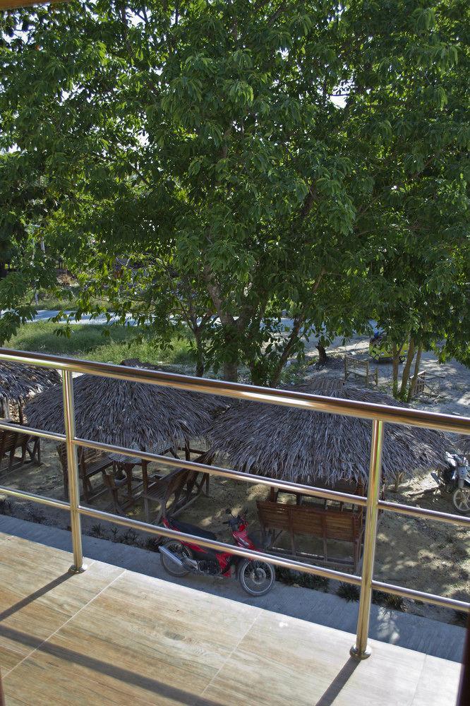 Village Koh Lipe