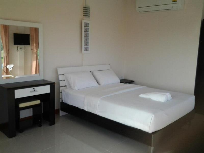 Apartamento Siriburi Khanom
