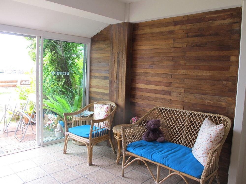 Apartment Baan By The Sea Sattahip