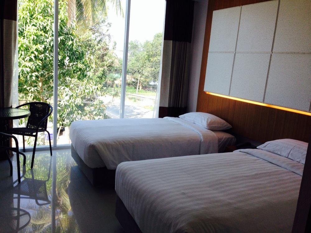 Hotel A 1 3*
