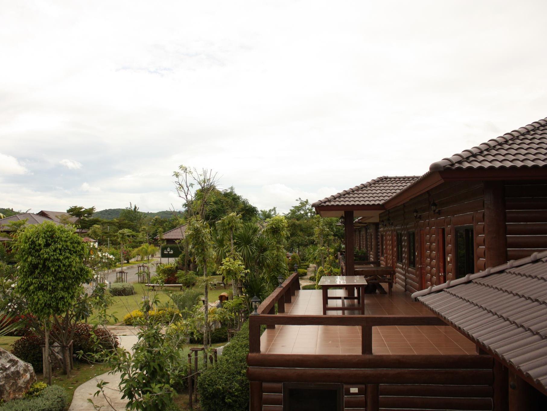 Maisuay Hotel