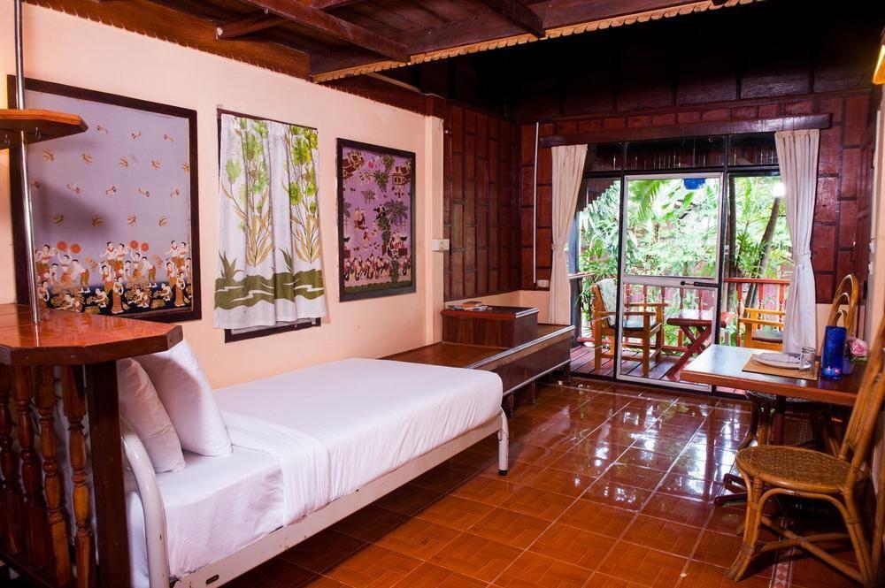 Relax Hotel Chaweng (Koh Samui)